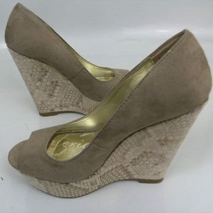 Material Girl Womens Platform Wedge Shoes Peep Toe